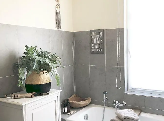 Rowan * 奥斯滕德